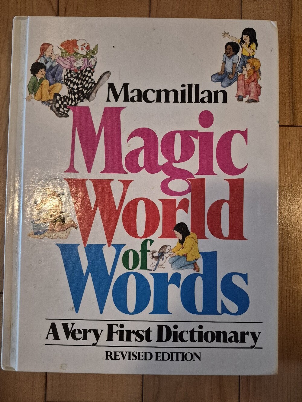 Vintage Macmillan Magic World of Words (1980) hardcover